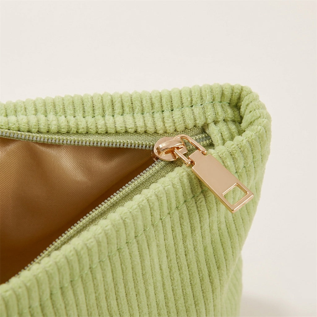 Trousse de Maquillage Velours Côtelé Grenouille Vert — BelleTrousse