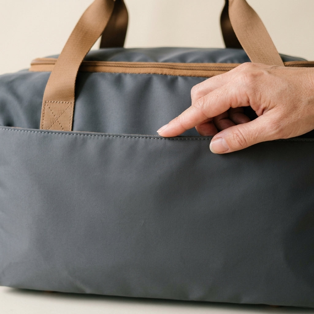 Kono 40x30x20cm Under-seat travel bag, hand luggage 20 L, space-saving for Ryanair & EasyJet, gray/brown