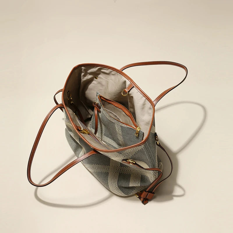 Sac Tendance Toile Motif Géométrique & Cuir Camel — BelleTrousse