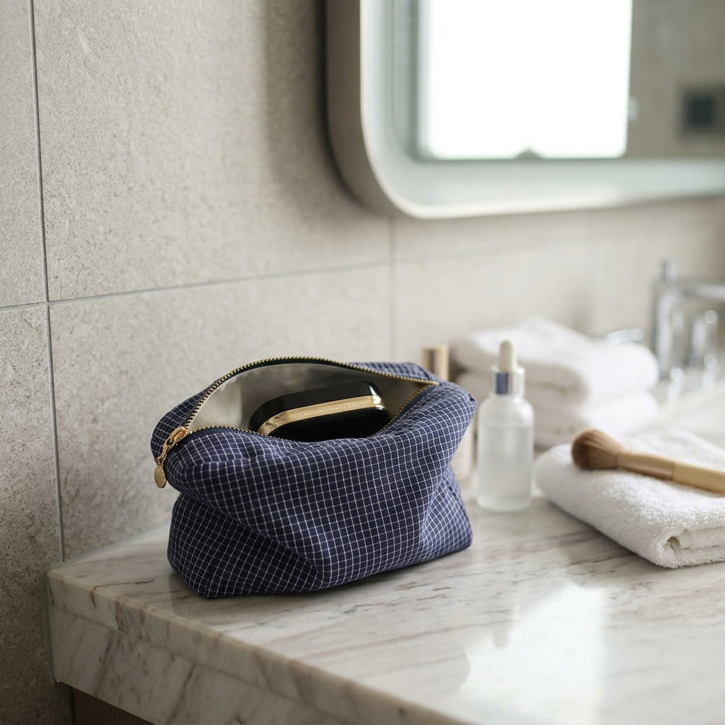 Trousse de Maquillage Velours Brodé Taupe — BelleTrousse