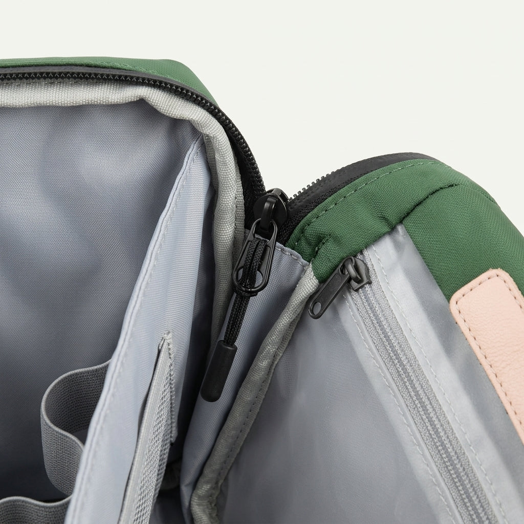 Vanity de Voyage Nylon Vert Kaki — BelleTrousse